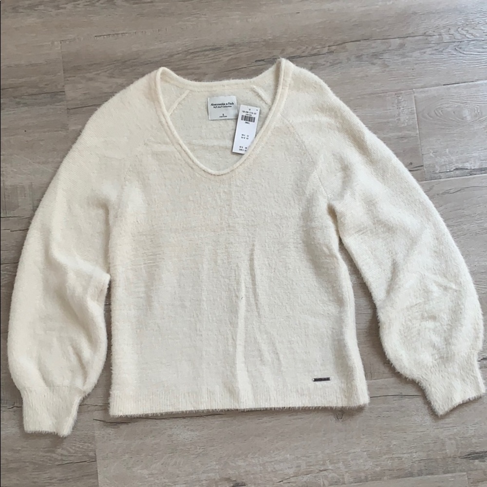 Eyelash sweater